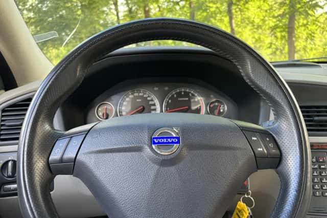 Volvo S60 (2004) thumbnail 6
