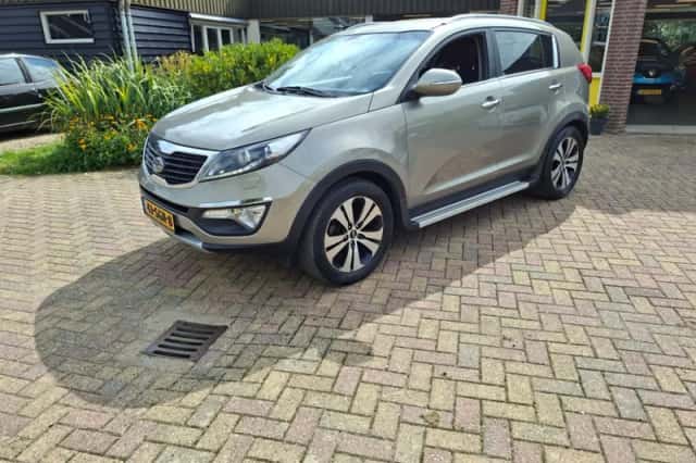 Kia Sportage (2011) thumbnail 1