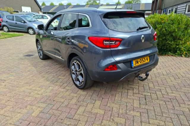 Renault Kadjar (2016) thumbnail 3