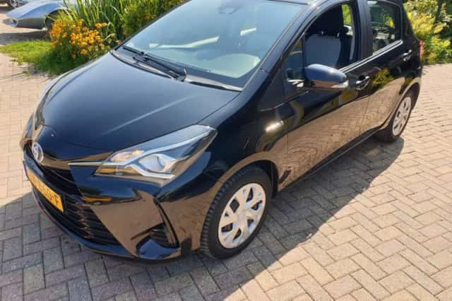Toyota Yaris (2018) thumbnail 1