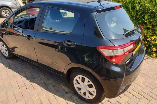 Toyota Yaris (2018) thumbnail 3