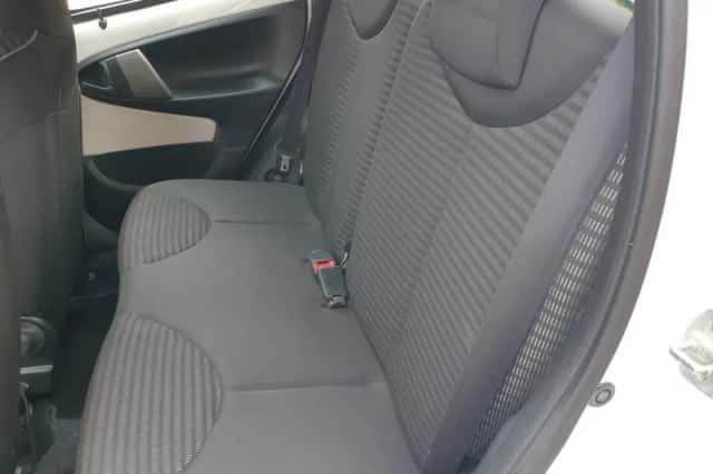 Peugeot 107 (2013) thumbnail 5