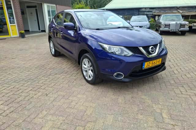 Nissan Qashqai (2015) thumbnail 6