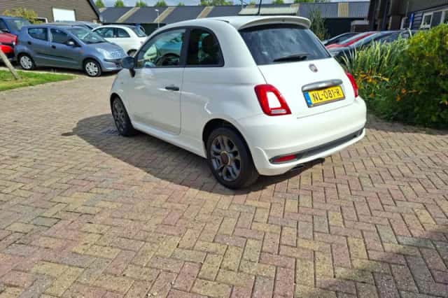 Fiat 500 (2017) thumbnail 3