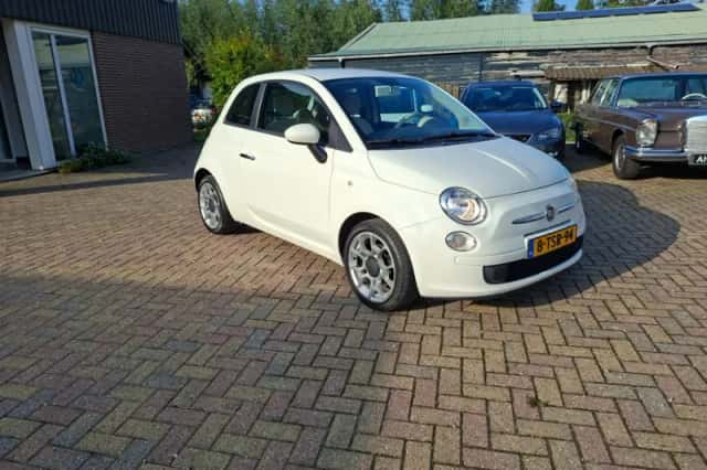 Fiat 500 (2014) thumbnail 5