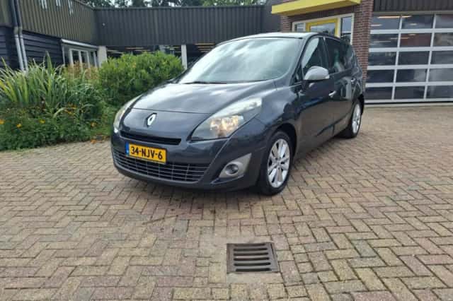 Renault Grand Scénic (2010) thumbnail 1