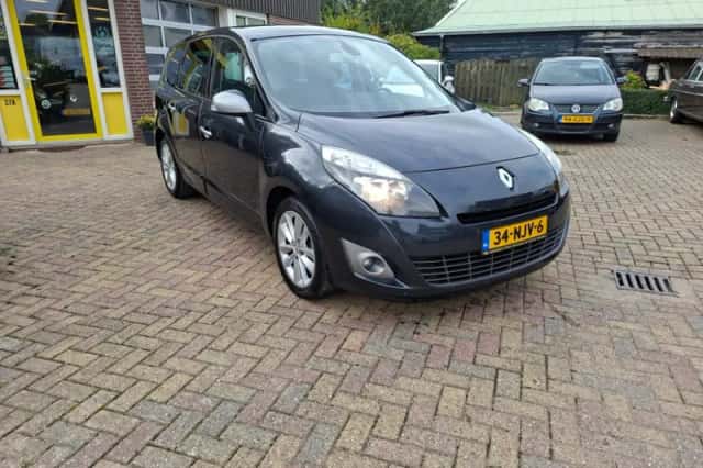 Renault Grand Scénic (2010) thumbnail 6