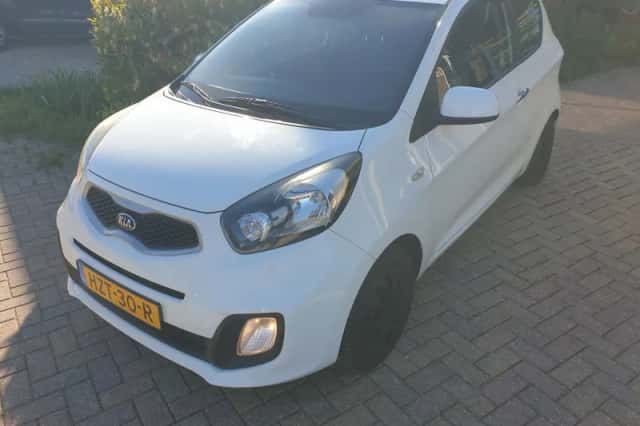 Kia Picanto (2014) thumbnail 1