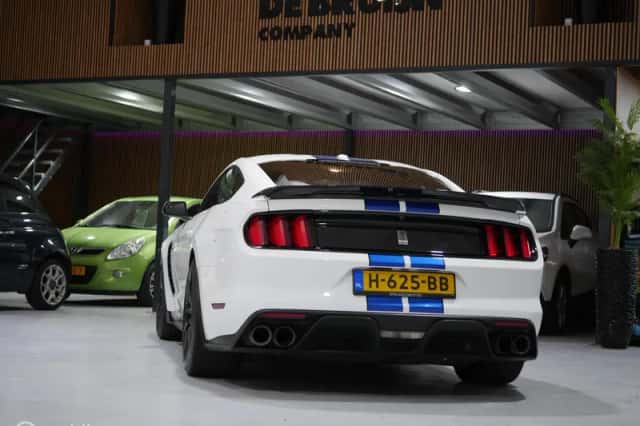 Ford Mustang (2019) thumbnail 6