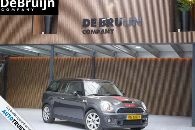 MINI Clubman (2012) thumbnail 2