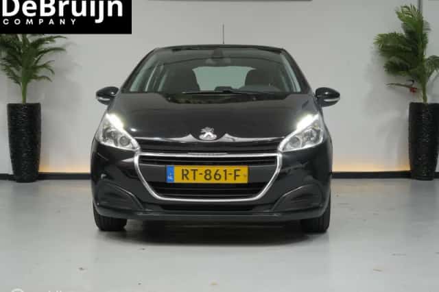 Peugeot 208 (2018) thumbnail 3