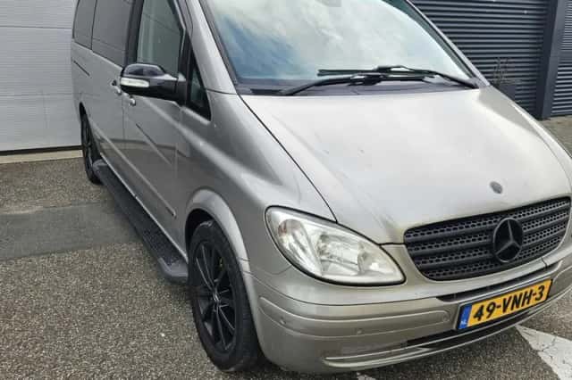 Mercedes-Benz Viano (2008) thumbnail 3