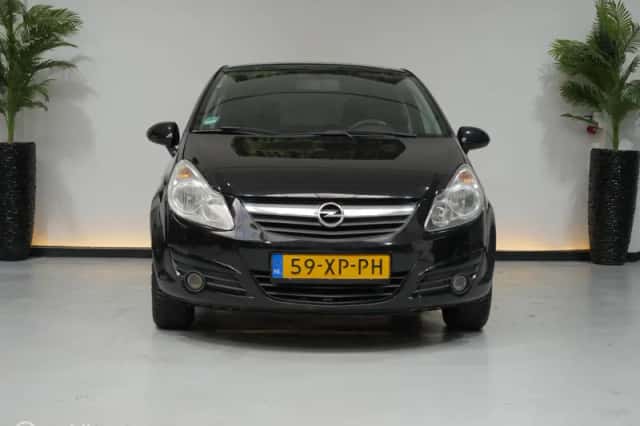 Opel Corsa (2007) thumbnail 5