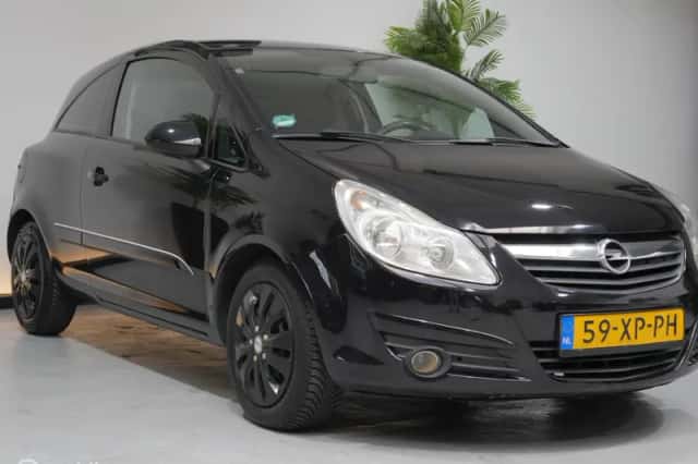 Opel Corsa (2007) thumbnail 6