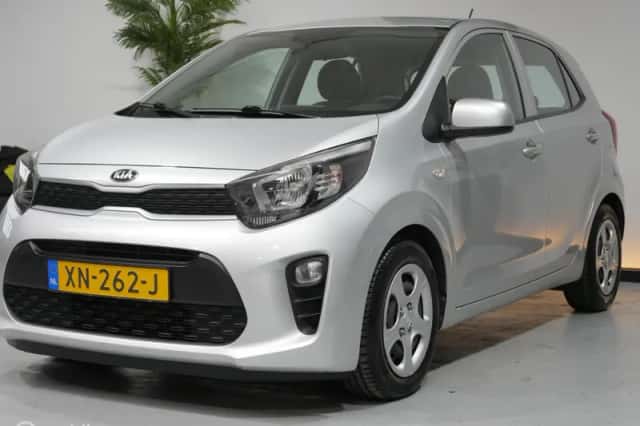 Kia Picanto (2019) thumbnail 4