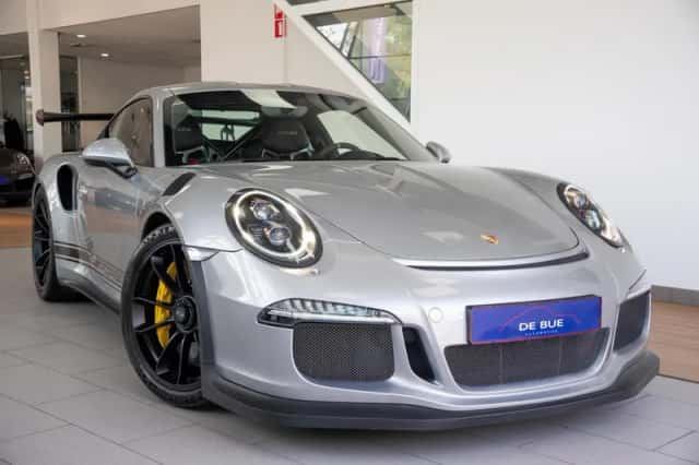 Porsche 911 (2016) thumbnail 5