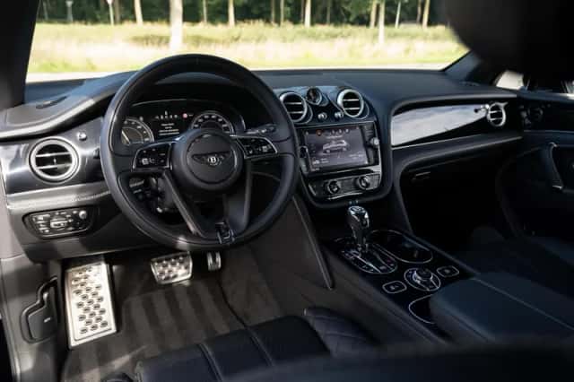 Bentley Bentayga (2020) thumbnail 5