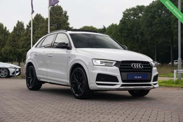 Audi Q3 (2018) thumbnail 3