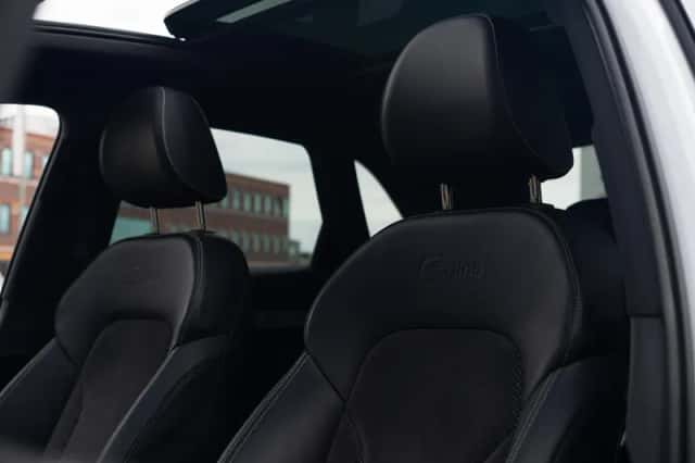 Audi Q3 (2018) thumbnail 6
