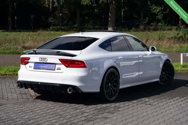 Audi A7 (2013) thumbnail 3