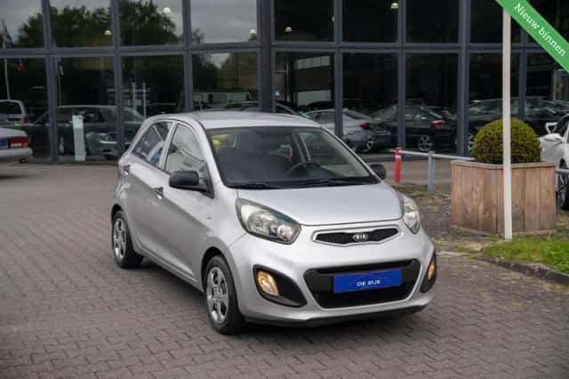 Kia Picanto (2013) thumbnail 2