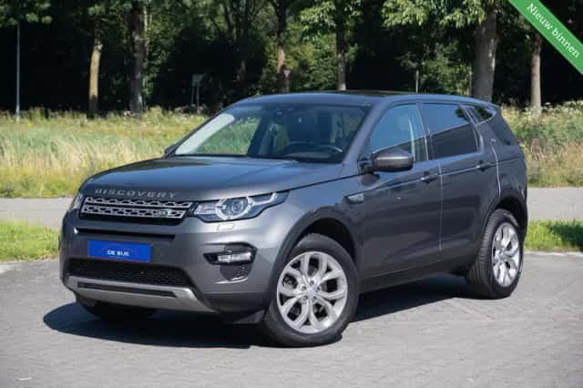 Land Rover Discovery Sport (2015) thumbnail 2