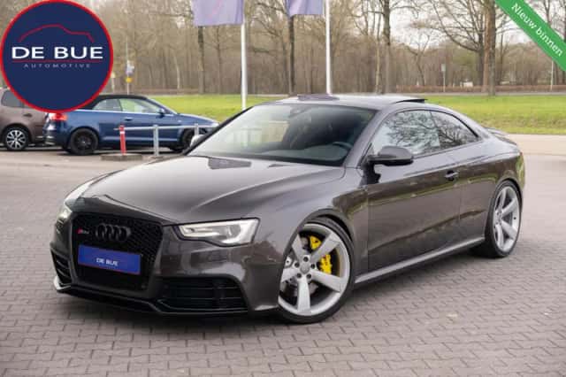 Audi RS 5 (2013) thumbnail 1