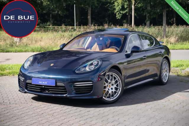 Porsche Panamera (2015) thumbnail 1