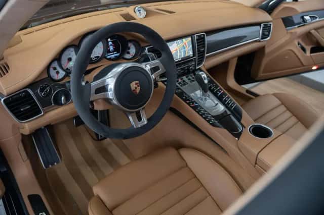 Porsche Panamera (2015) thumbnail 6