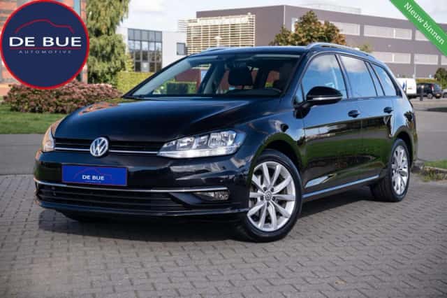 Volkswagen Golf (2017) thumbnail 1
