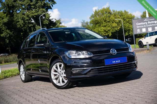 Volkswagen Golf (2017) thumbnail 3