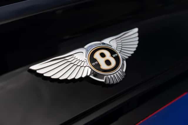 Bentley Bentayga (2020) thumbnail 4