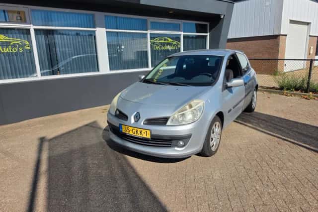 Renault Clio (2008) thumbnail 1