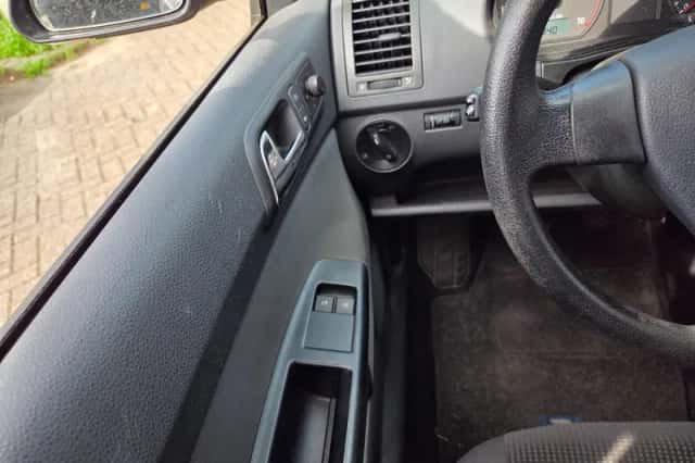 Volkswagen Polo (2008) thumbnail 6