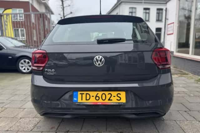 Volkswagen Polo (2018) thumbnail 5
