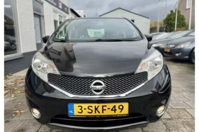 Nissan Note (2013) thumbnail 2