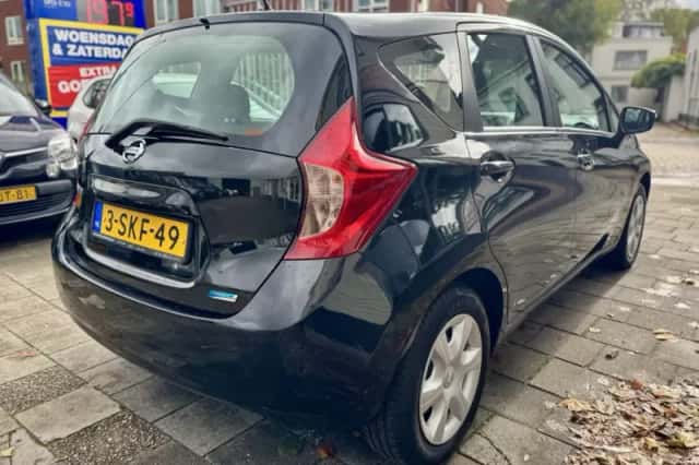 Nissan Note (2013) thumbnail 4