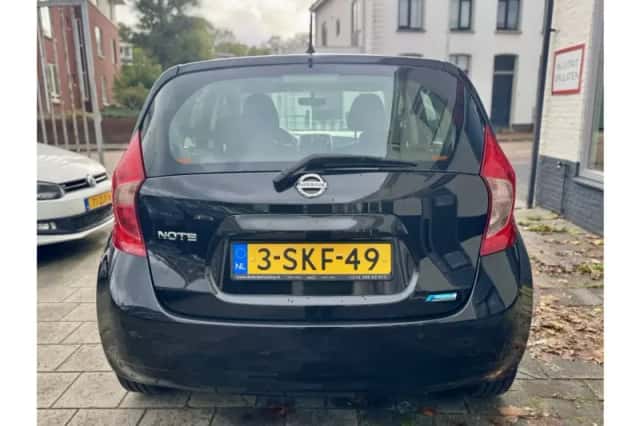 Nissan Note (2013) thumbnail 5