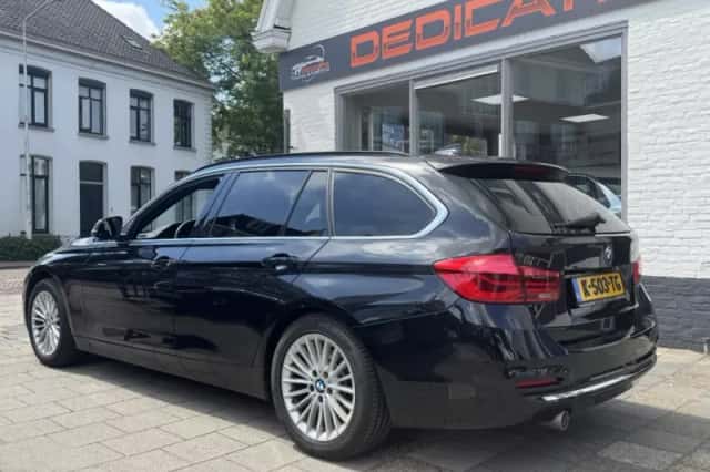 BMW 3-Serie (2017) thumbnail 4