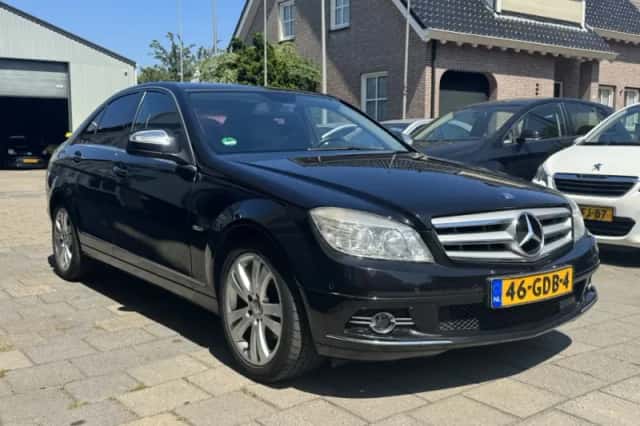 Mercedes-Benz C-Klasse (2008) thumbnail 3