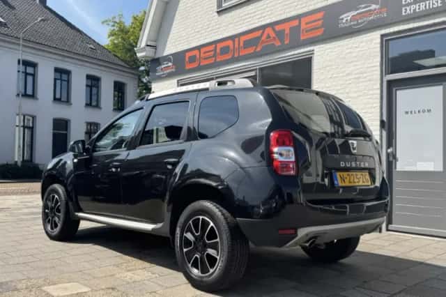 Dacia Duster (2017) thumbnail 6