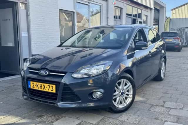 Ford Focus (2013) thumbnail 1