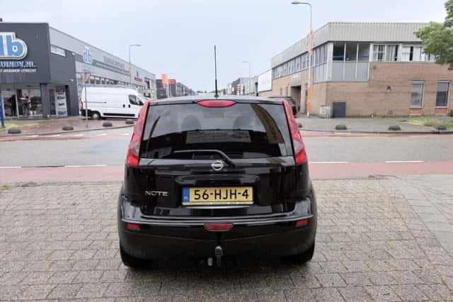 Nissan Note (2008) thumbnail 6