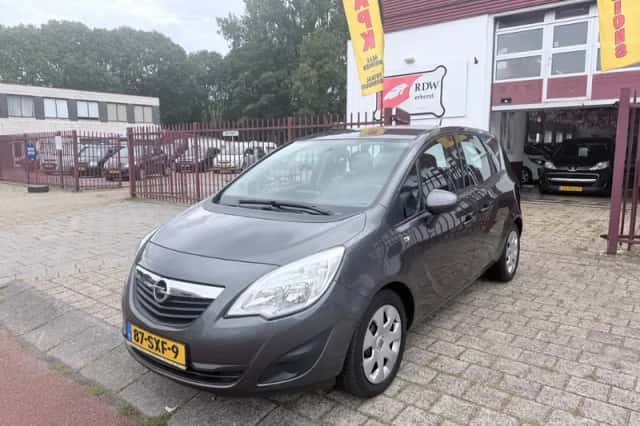 Opel Meriva (2011) thumbnail 1