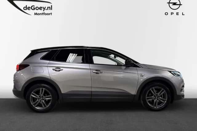 Opel Grandland X (2021) thumbnail 3