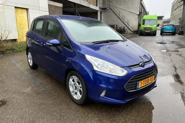 Ford B-Max (2014) thumbnail 3