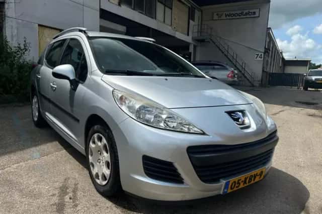 Peugeot 207 (2009) thumbnail 3