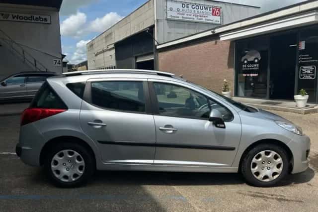 Peugeot 207 (2009) thumbnail 4