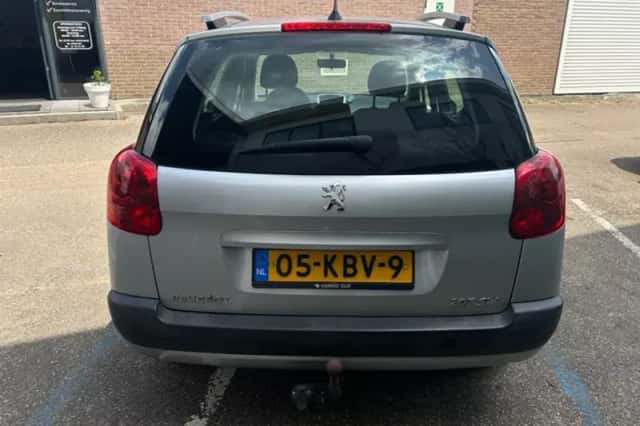 Peugeot 207 (2009) thumbnail 6