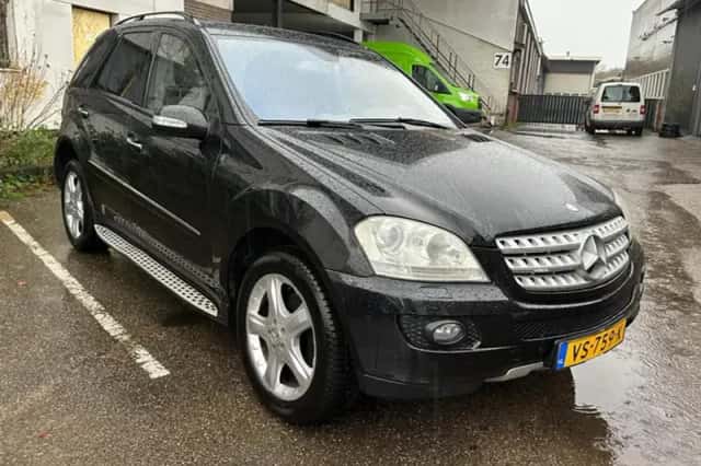 Mercedes-Benz M-Klasse (2007) thumbnail 3